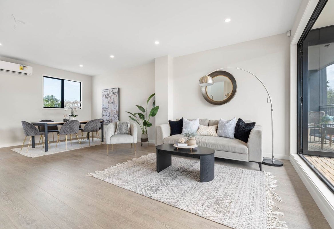 18B Kings Road, Panmure, Auckland - Carousel 2