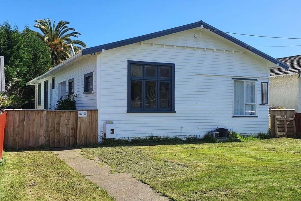1 Brunswick Road, Aramoho, Whanganui - Carousel 1