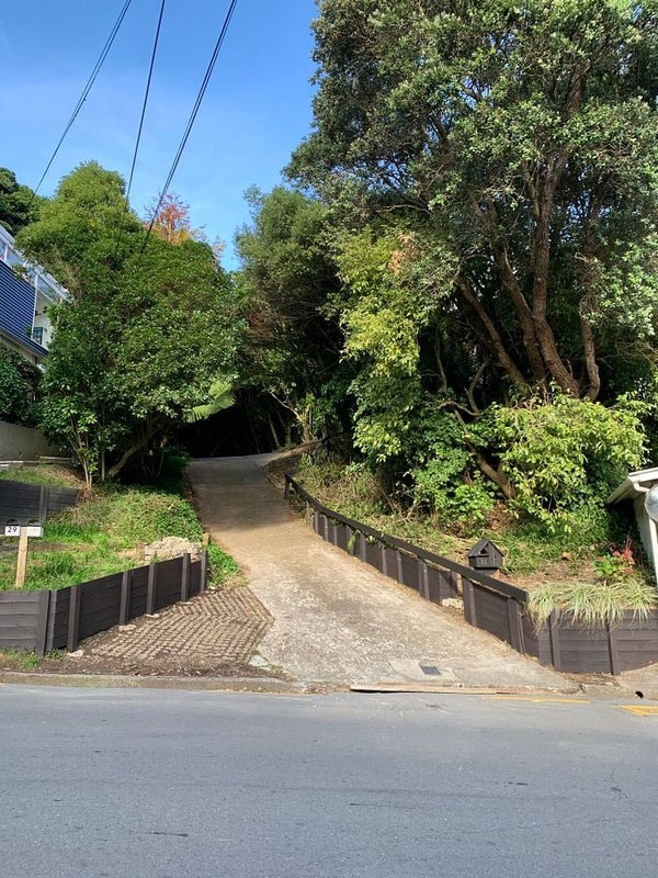 31 Norwich Street, Wadestown, Wellington - Carousel 18