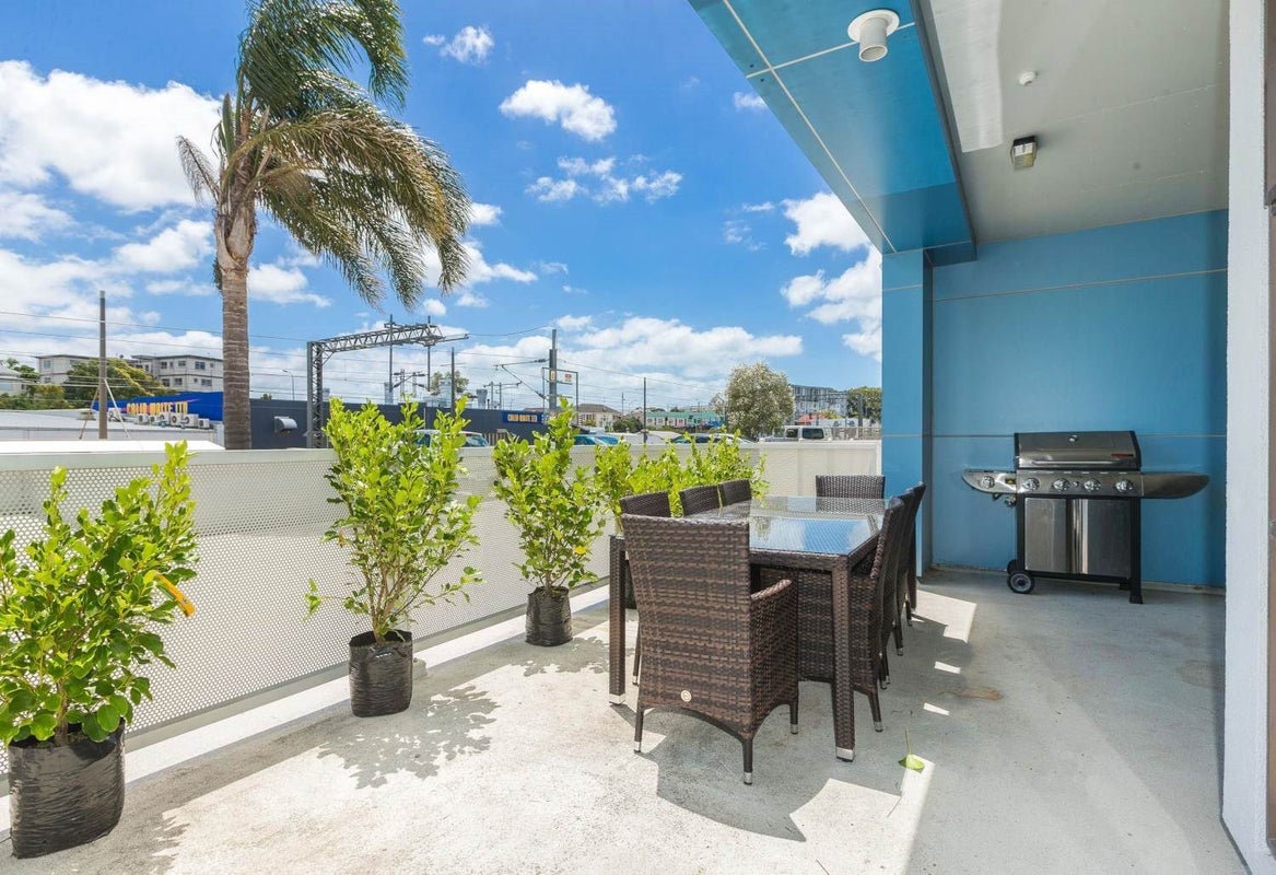 110/3 Morningside Drive, St Lukes, Auckland - Carousel 15