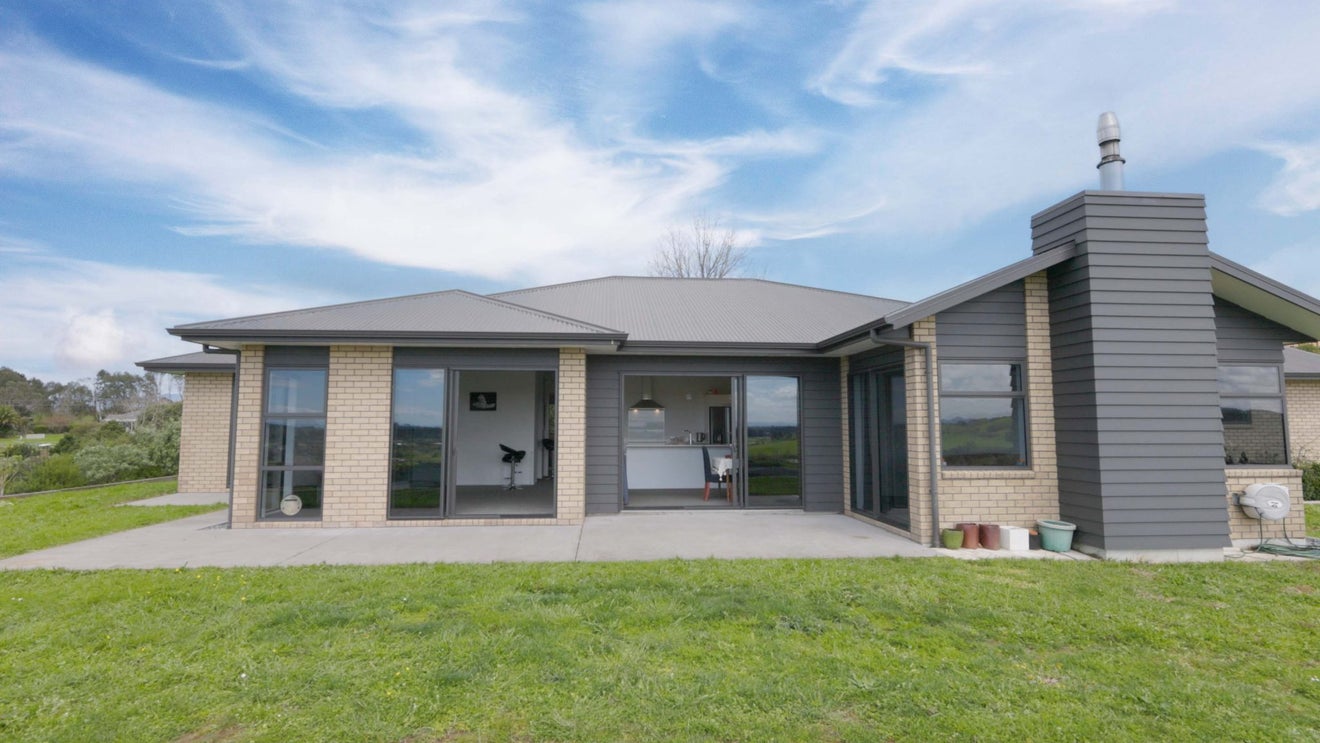 124 Bell Road, Whatawhata - Carousel 2