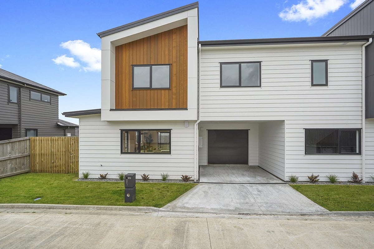 9B North Ridge Drive, Rototuna North, Hamilton - Carousel 1