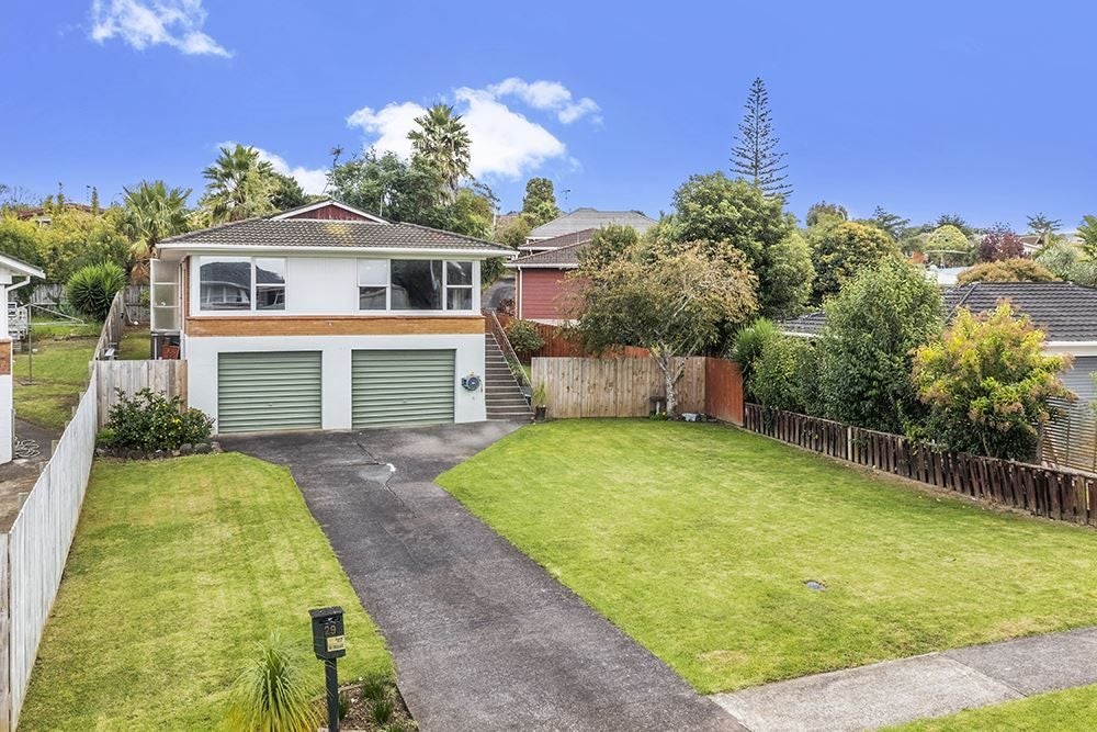 29 Pooley Street, Pakuranga Heights, Auckland - Carousel 1