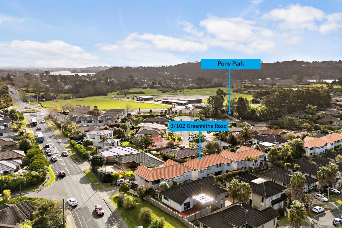 3/102 Greenhithe Road, Greenhithe, Auckland - Carousel 18