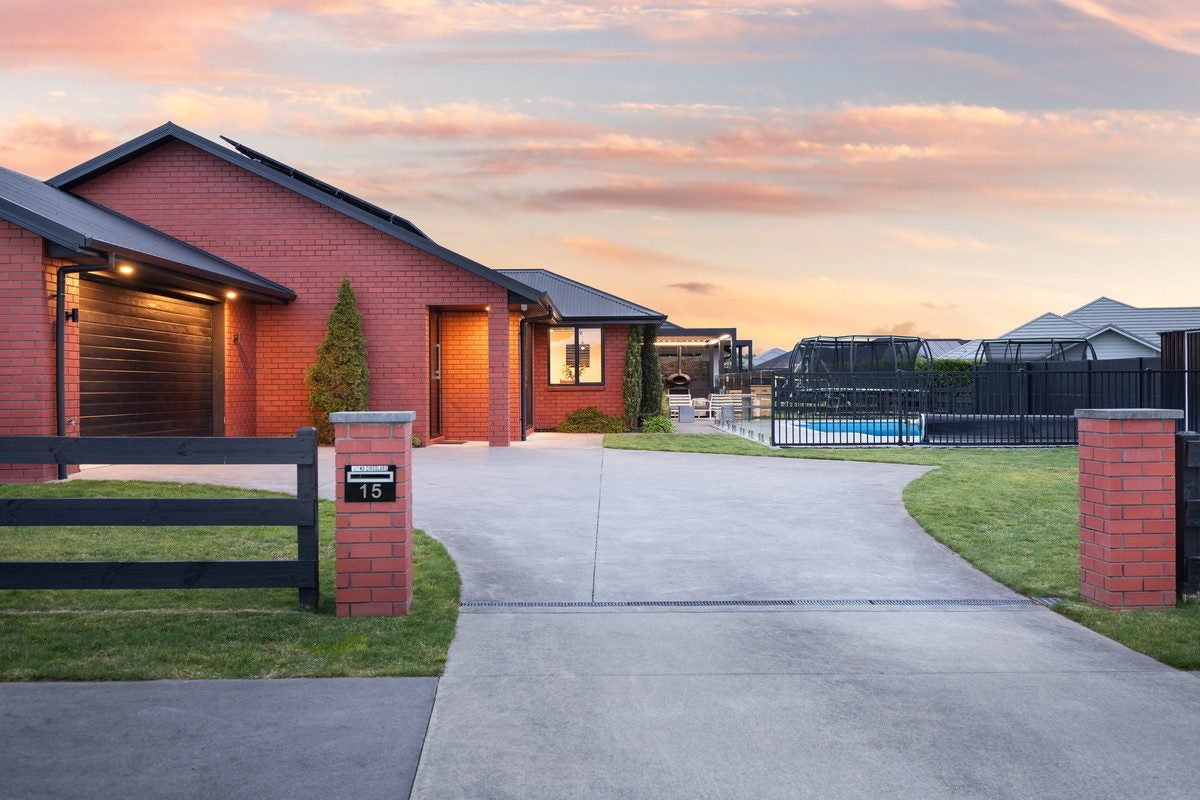 15 Moemoea Place, Cambridge, Waipa, Waikato - Carousel 2