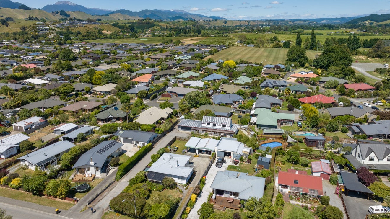 83 Waimea West Road, Brightwater - Carousel 30