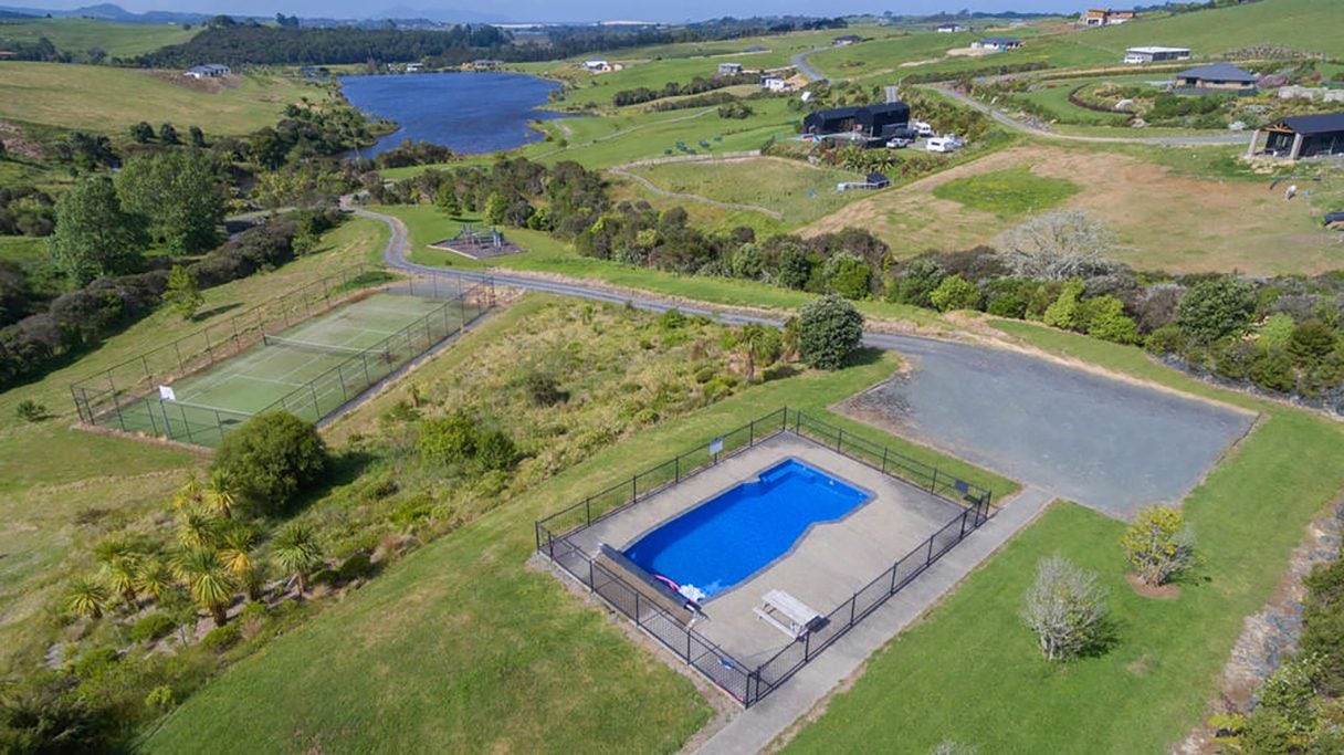 7 Cotton Lane, Wellsford - Carousel 30