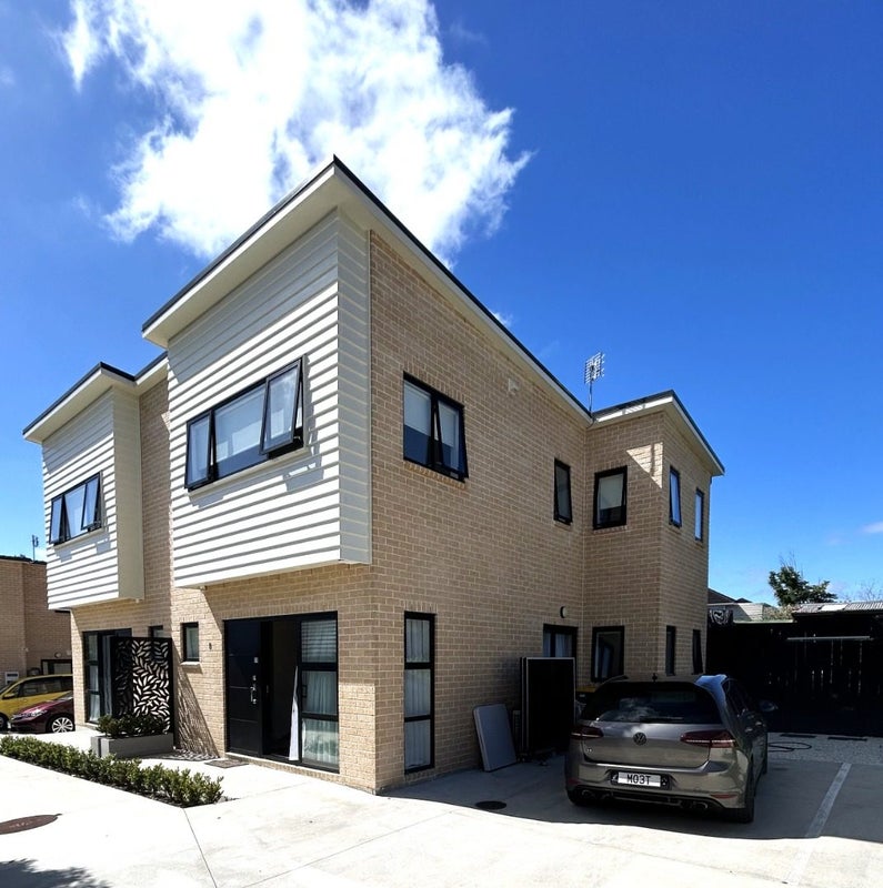 40D Kervil Avenue, Te Atatu Peninsula, Auckland - Carousel 2