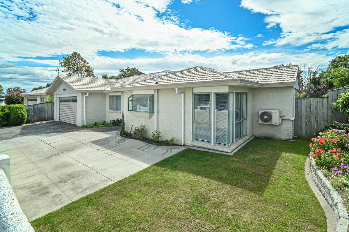 1/217 McLeod Street, Camberley, Hastings - Carousel 1