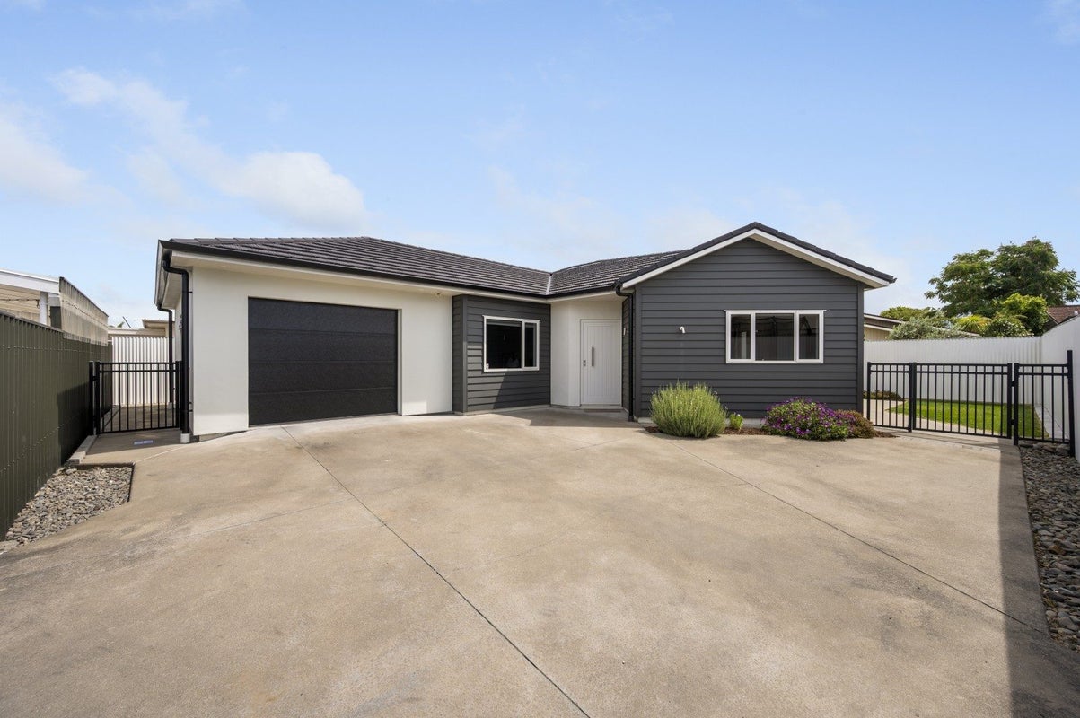 149A Gloucester Street, Taradale, Napier - Carousel 1
