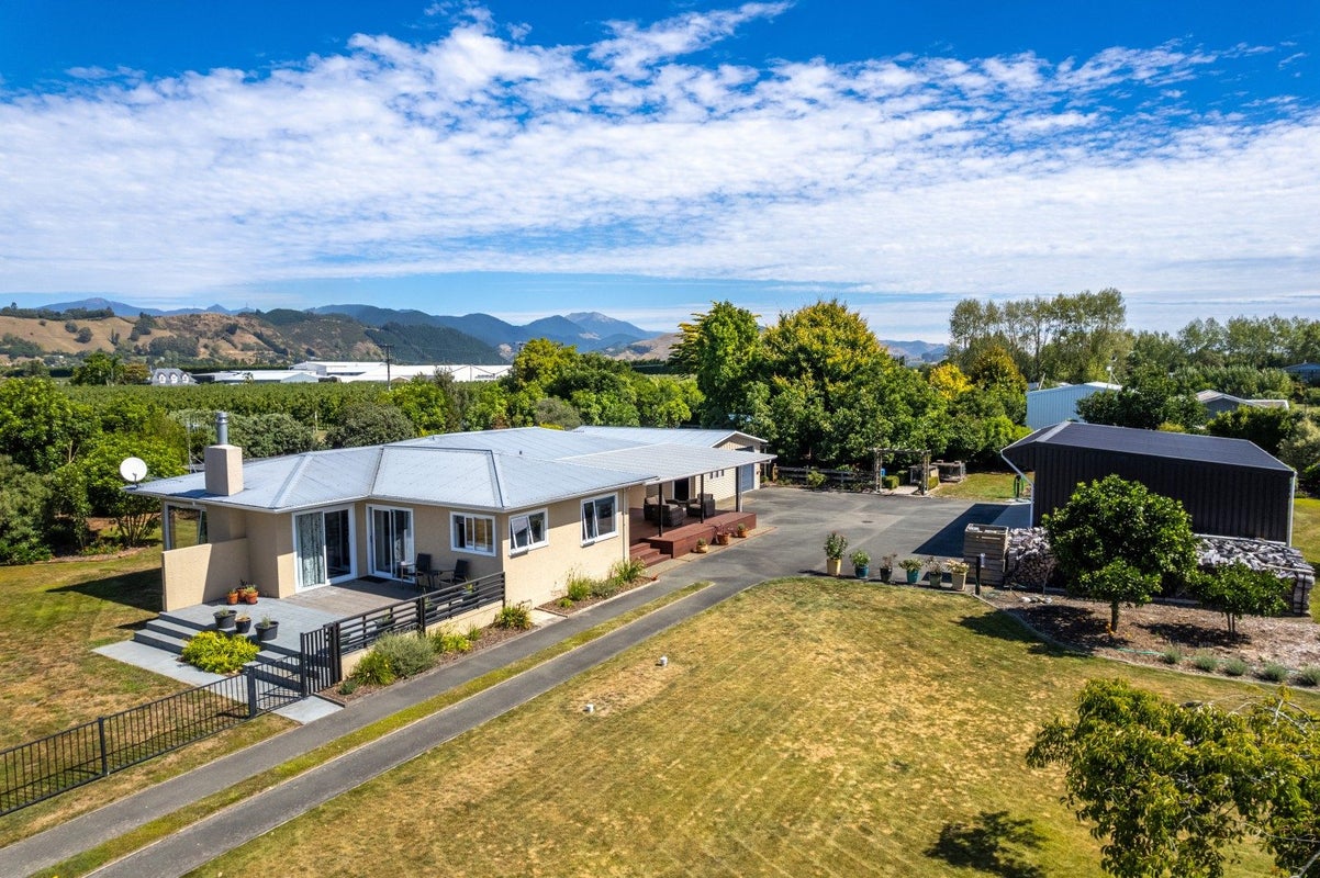 3 Edens Road, Hope, Richmond - Carousel 1
