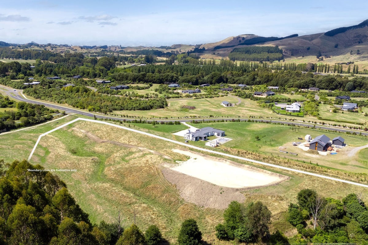 14 Oakdale Drive, Kinloch, Taupo - Carousel 13