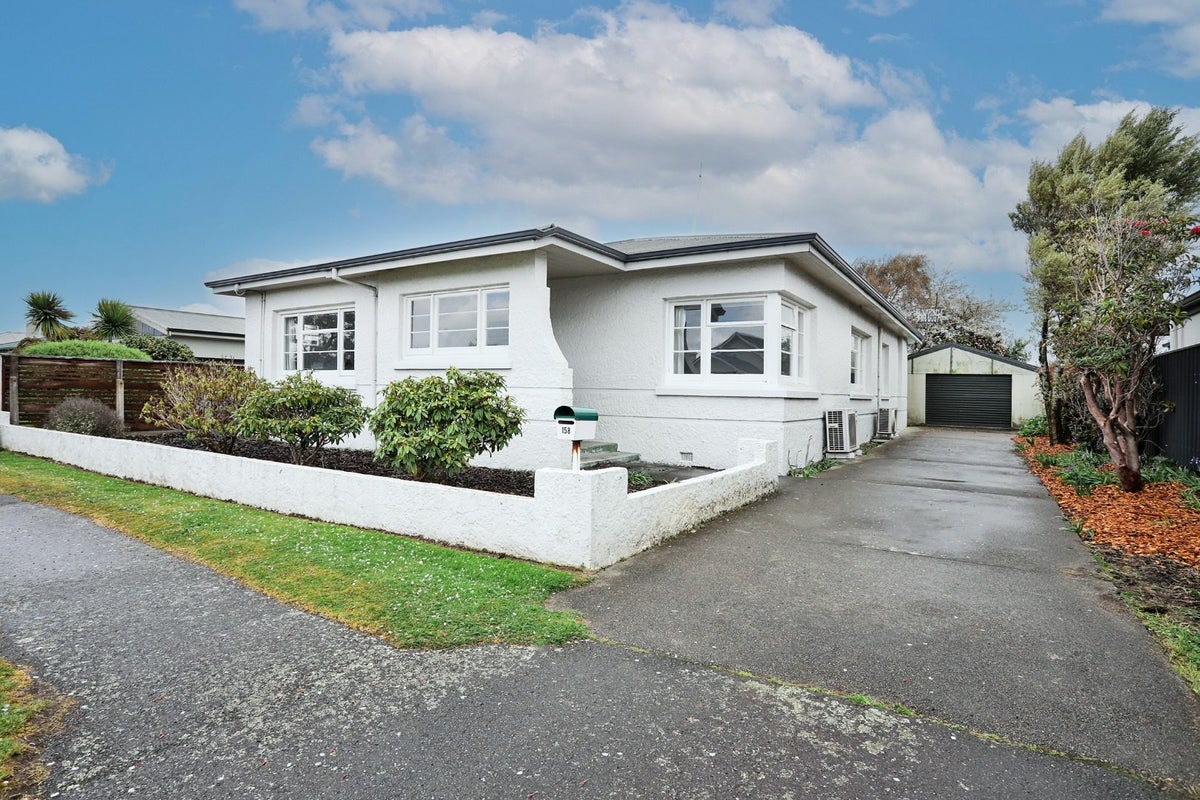 158 George Street, Windsor, Invercargill - Carousel 1