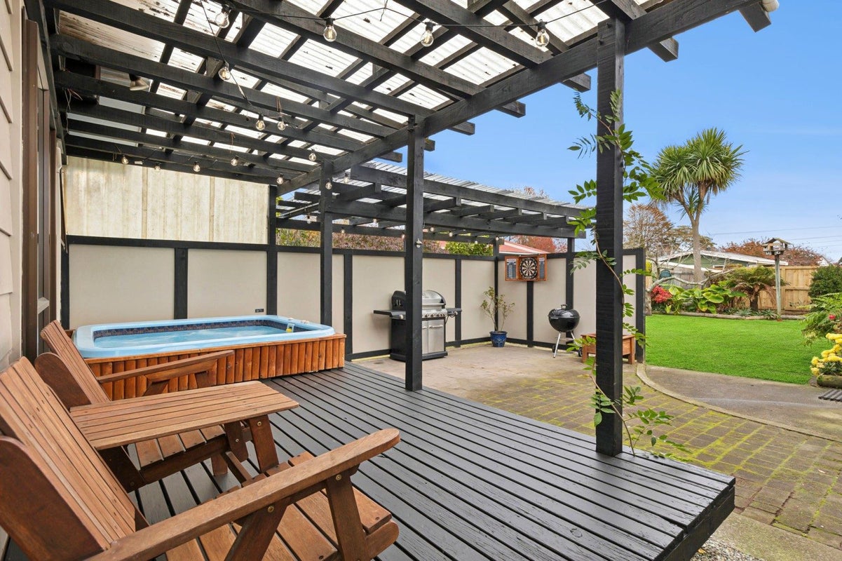 12 Froude Street, Leamington, Cambridge - Carousel 16