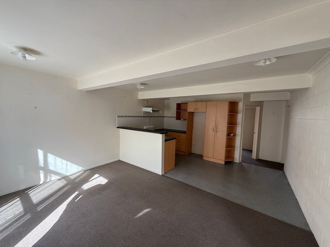 8 Rutland Road, Stanley Point, Auckland - Carousel 2