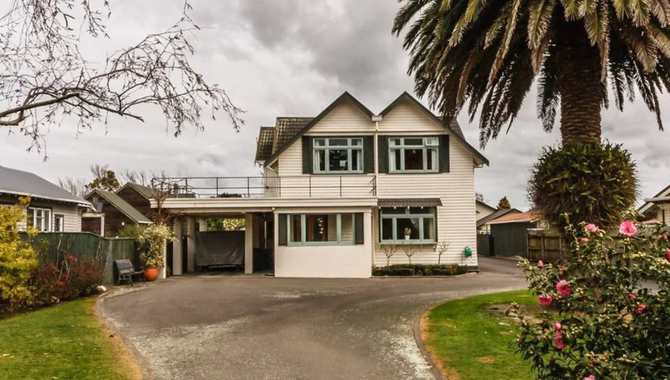 36 Roy Street, Palmerston North, Palmerston North - Carousel 1
