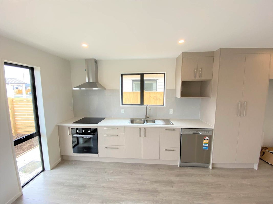 6B Auranga Drive, Karaka, Papakura - Carousel 9