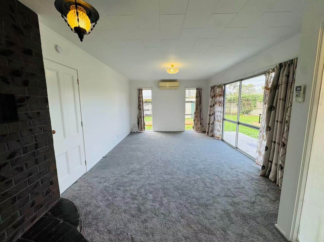 167 Henderson Valley Road, Henderson, Auckland - Carousel 1