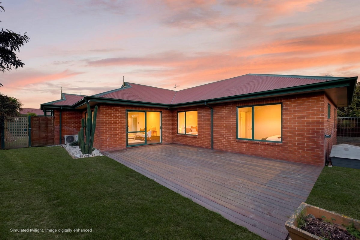 6 Glengyle Place, Linwood, Christchurch City, Canterbury - Carousel 2