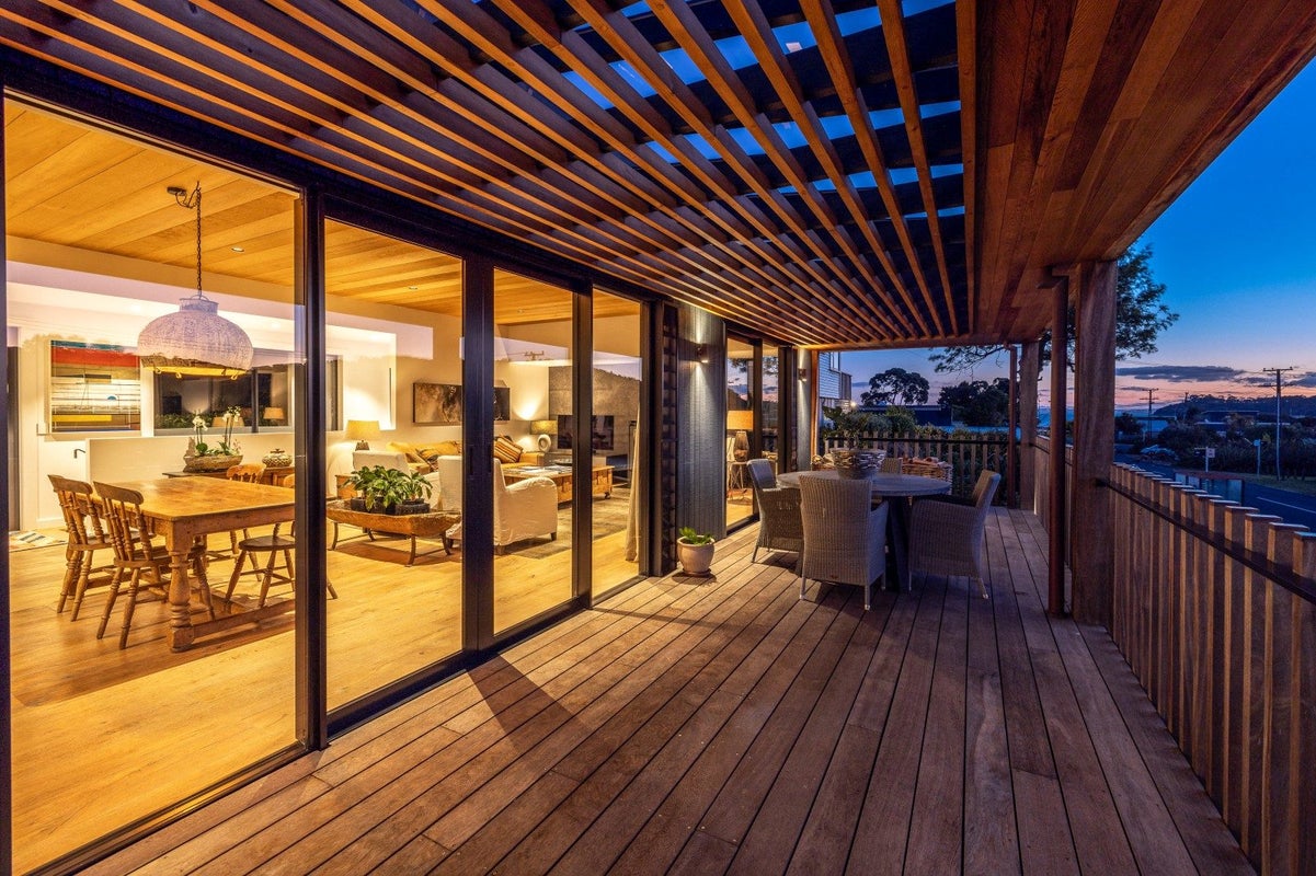 30 Moa Avenue, Oneroa, Waiheke Island - Carousel 1