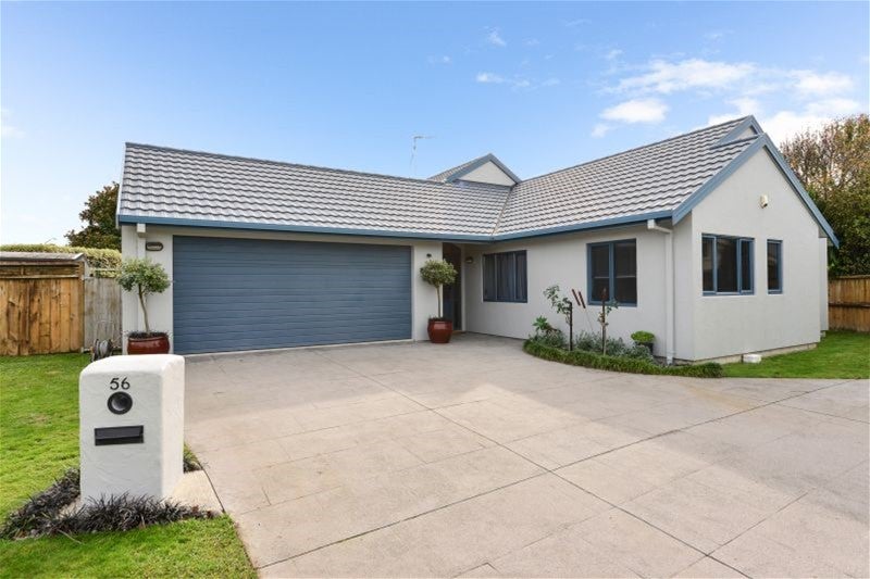 56 Tuirangi Street, Flagstaff, Hamilton - Carousel 1