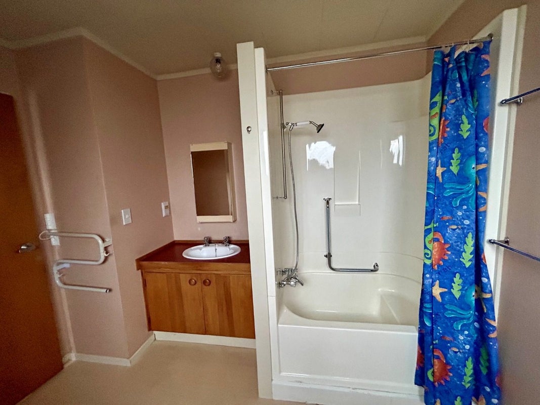 2 Angell Street, Johnsonville, Wellington - Carousel 5