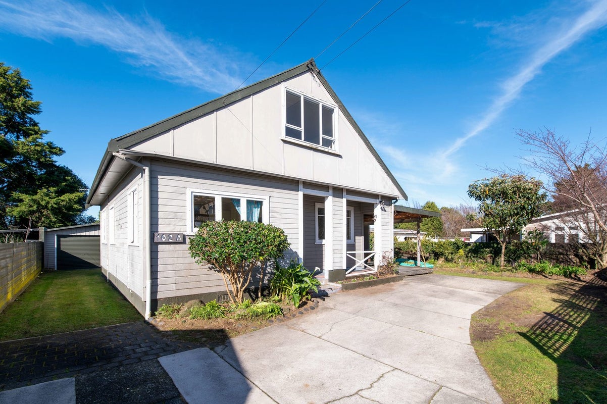 102A Clayton Road, Mangakakahi, Rotorua - Carousel 1