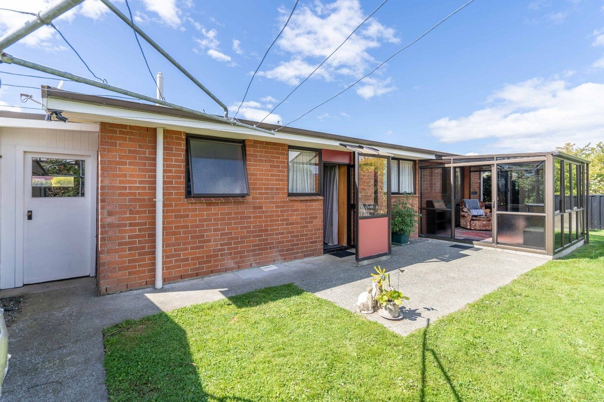 1 Donald Ross Place, Te Anau, Te Anau - Carousel 11