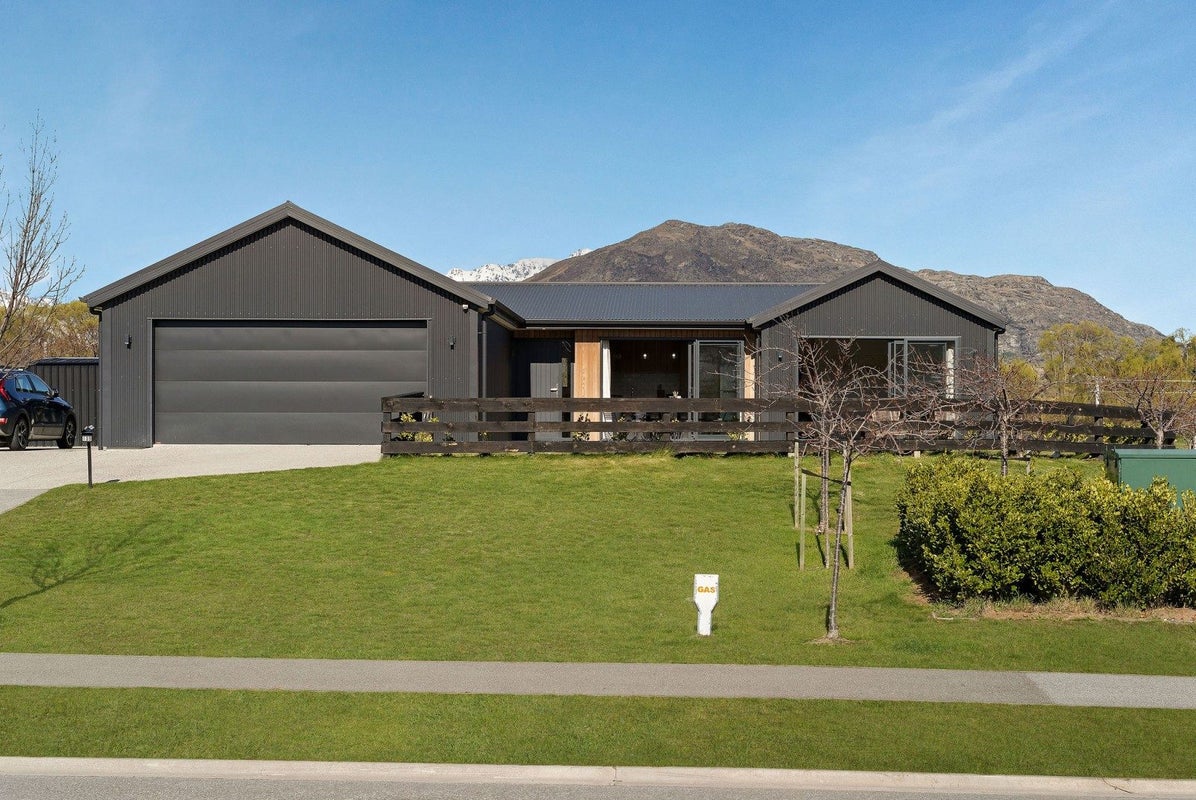 109 Stalker Road, Lower Shotover, Queenstown - Carousel 1