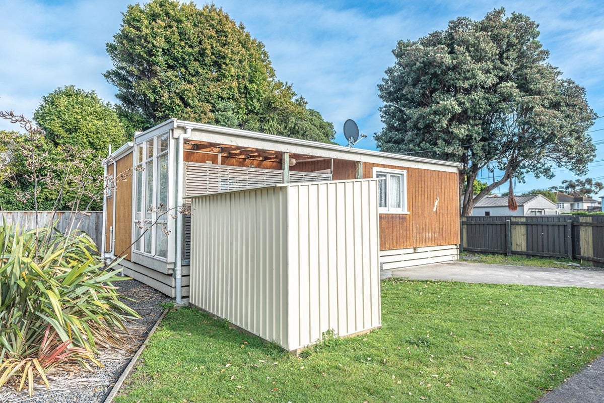 21 Balgownie Avenue, Gonville, Whanganui - Carousel 37