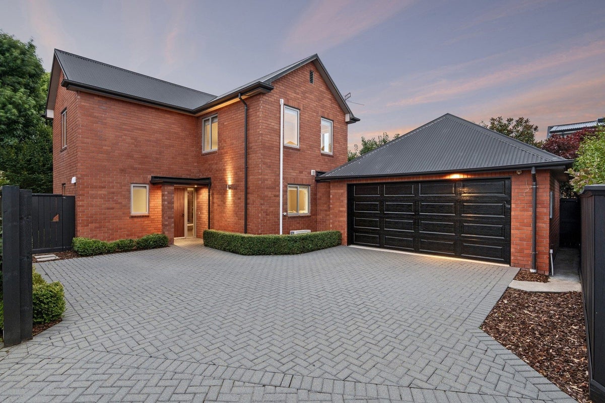 107 Innes Road, St Albans, Christchurch - Carousel 1