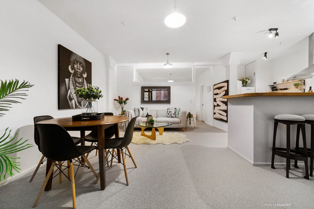 8C Egmont Street, Te Aro, Wellington - Carousel 2