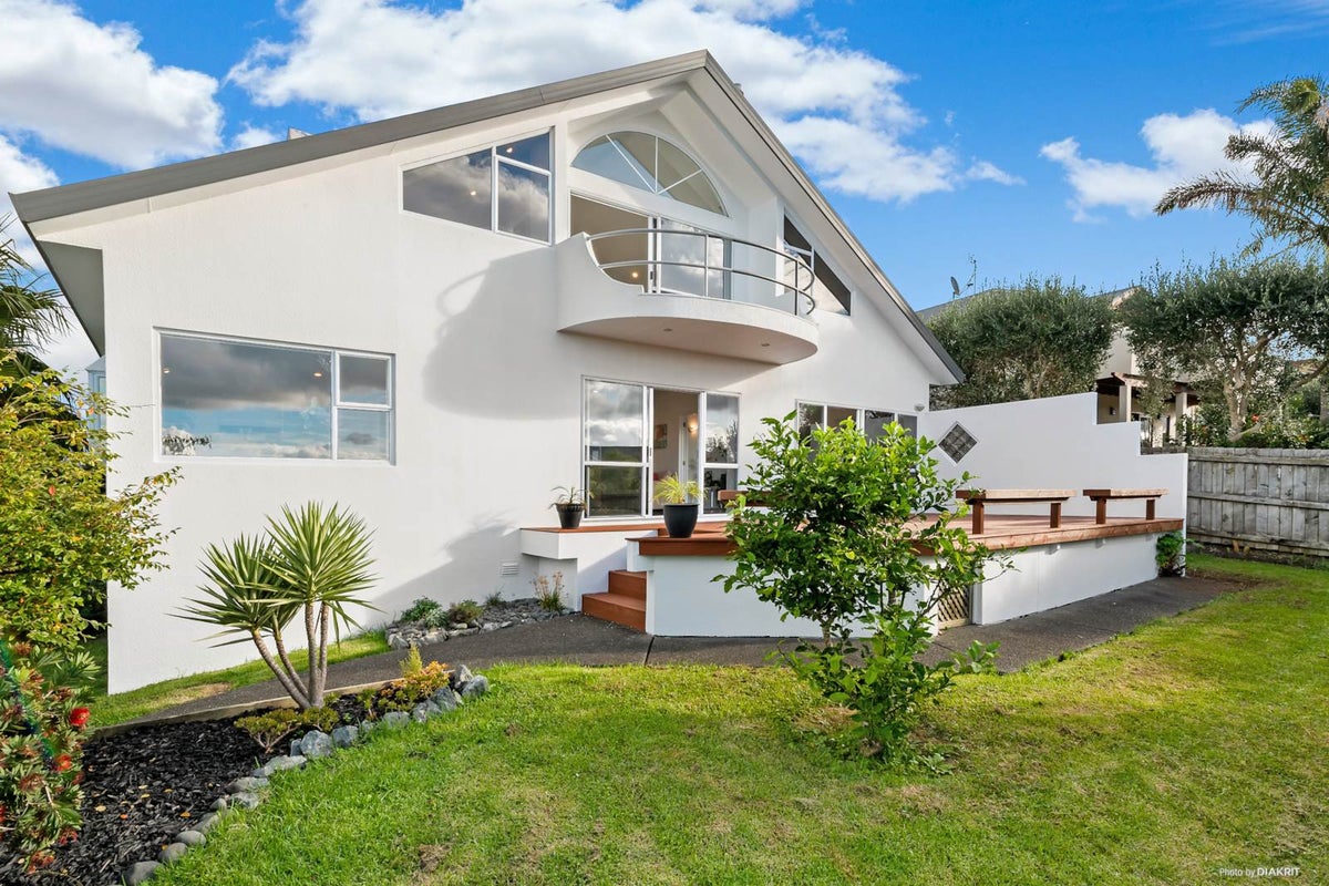 39A Brightside Road, Stanmore Bay, Whangaparaoa - Carousel 1