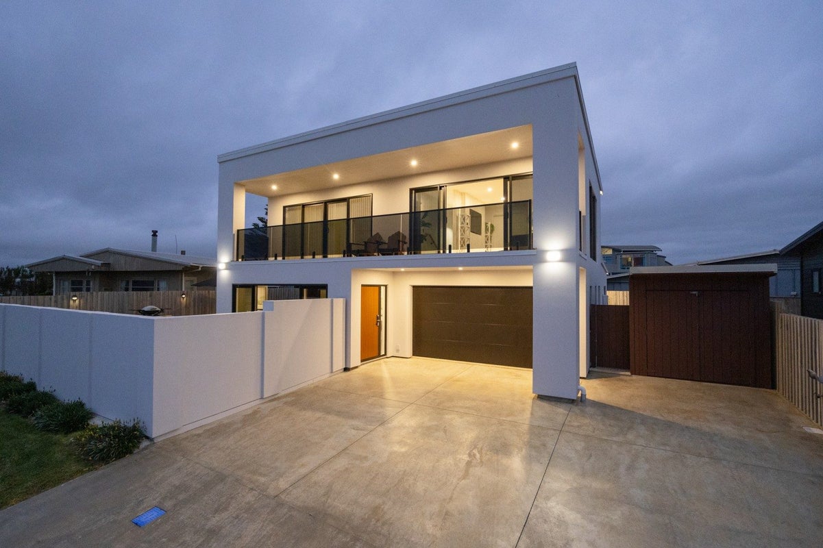 29A Marine Parade South, Foxton Beach, Foxton - Carousel 23