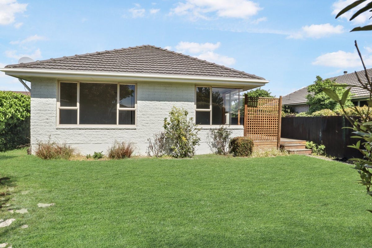 15 Rosella Street, Broomfield, Christchurch - Carousel 1