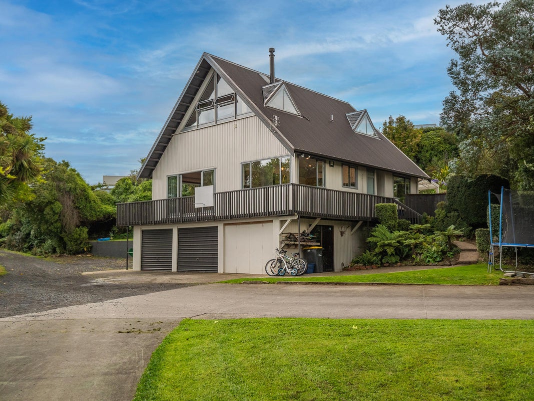 121 Mornington Road, Kenmure, Dunedin - Carousel 2