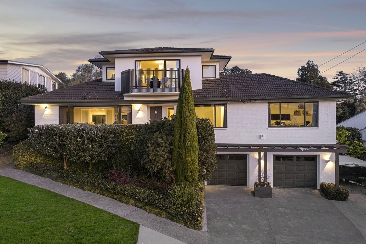 6 Liston Crescent, Cockle Bay, Auckland - Carousel 2
