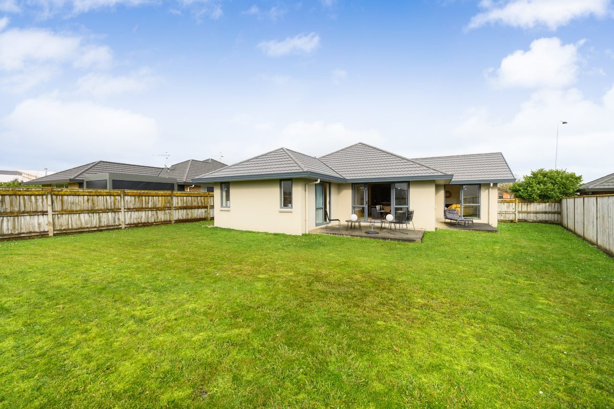 161 Pacific Drive, Fitzherbert, Palmerston North, Manawatu / Whanganui - Carousel 23