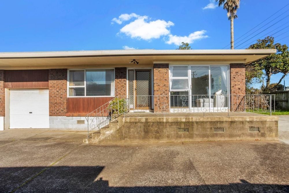 1/69 Hepburn Road, Glendene, Auckland - Carousel 1