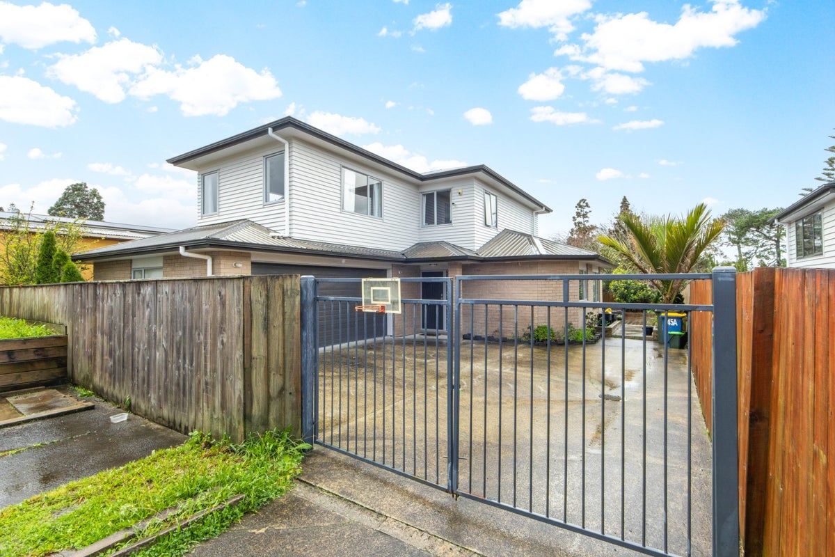 45A Kelwyn Road, Kelston, Auckland - Carousel 2