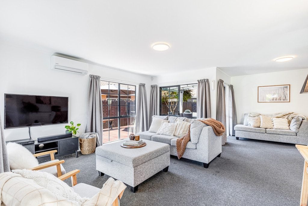 29 Waimoko Glen, Swanson, Auckland - Carousel 2