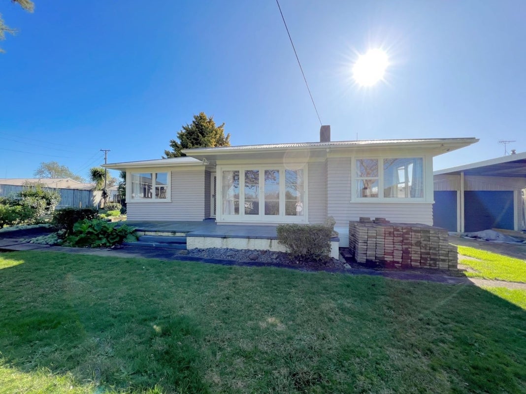 59 Nevada Road, Silverdale, Hamilton - Carousel 19