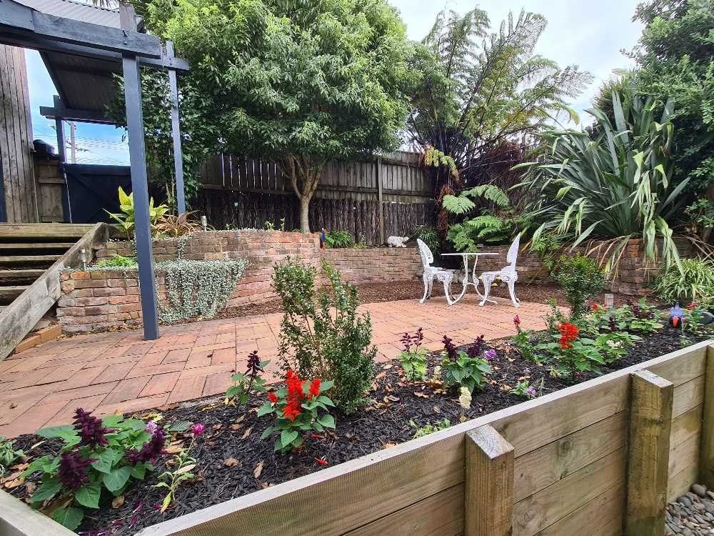 327 Tukapa Street, Hurdon, New Plymouth - Carousel 2