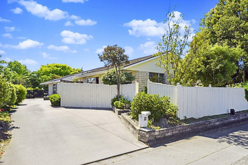 1/20 Rawlings Lane, Somerfield, Christchurch - Carousel 1
