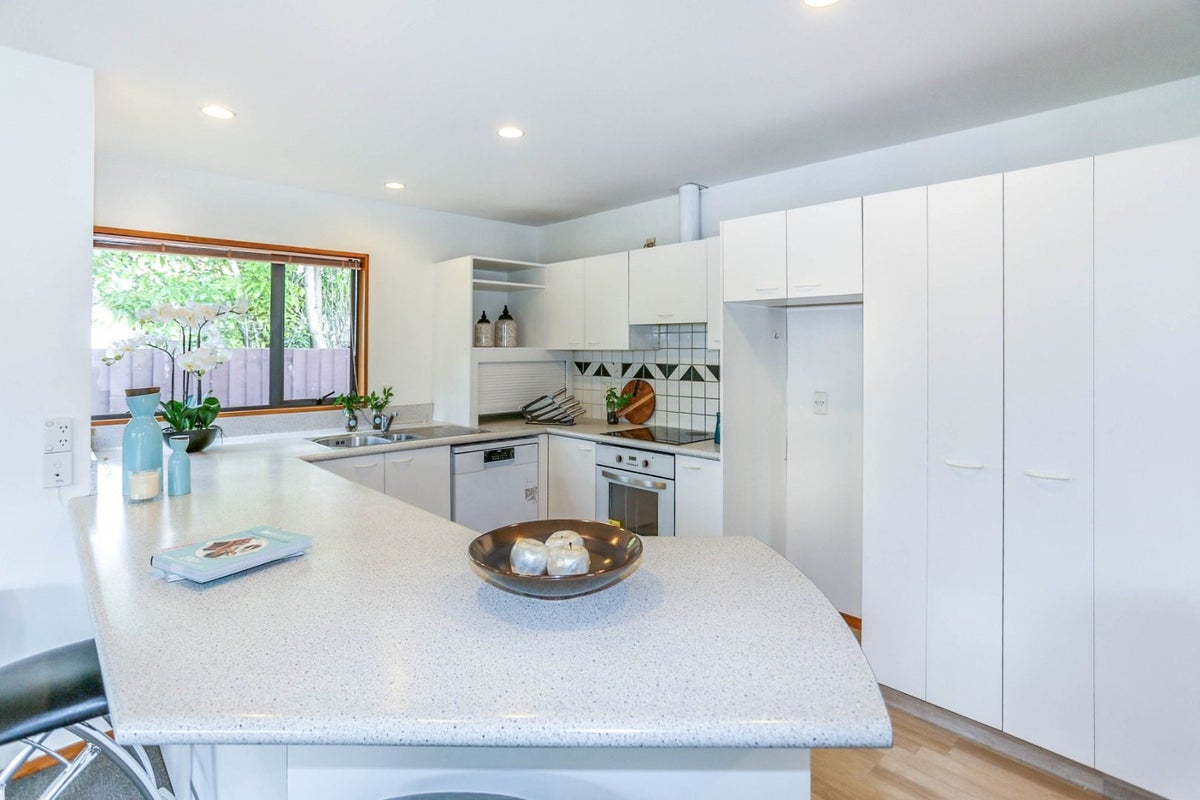 10 Westmont Street, Ilam, Christchurch - Carousel 2