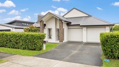 25 Andalusian Way, Karaka, Papakura - Carousel 1