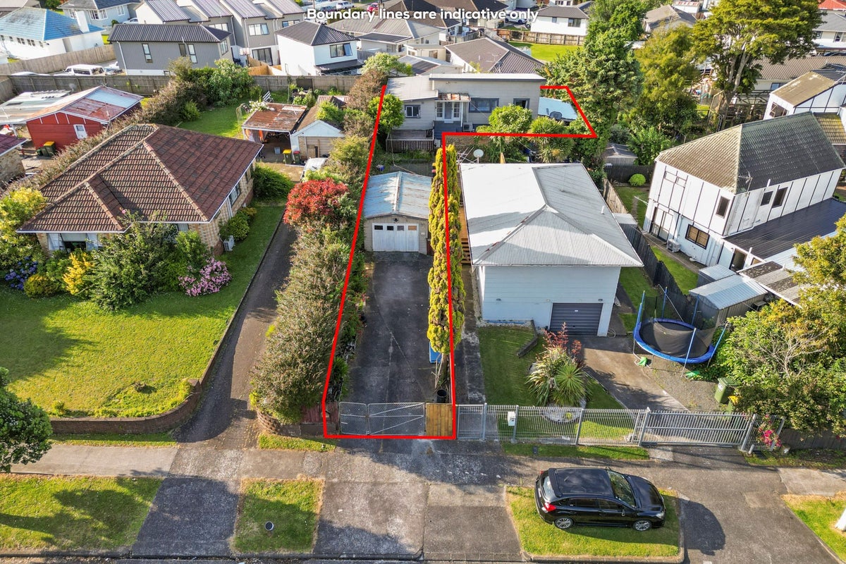 1/22 Myers Road, Manurewa East, Auckland - Carousel 1