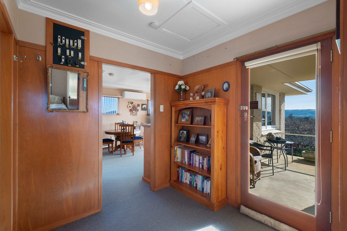 37 Clyde Street, Kinmont Park, Mosgiel - Carousel 2