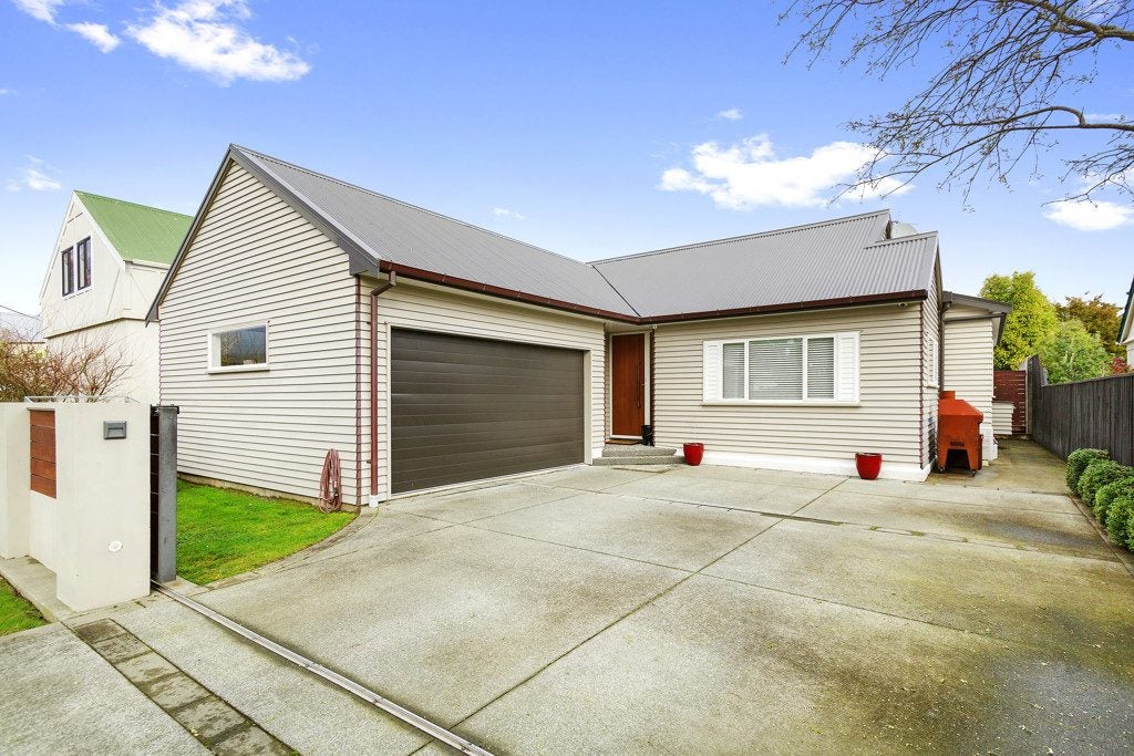 27 Allen Street, Boulcott, Lower Hutt - Carousel 1