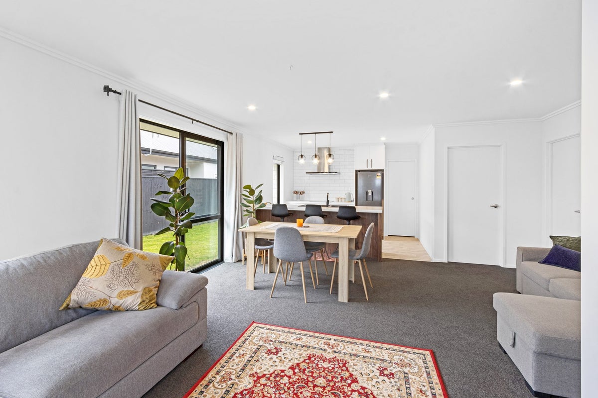 9 Forge Close, Halswell, Christchurch - Carousel 2